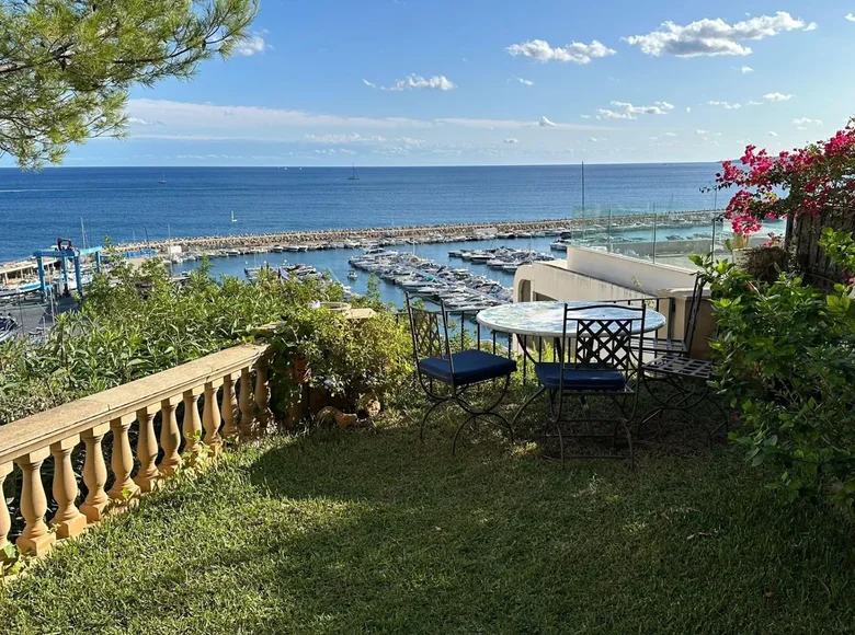 3 bedroom apartment 200 m² Bendinat, Spain