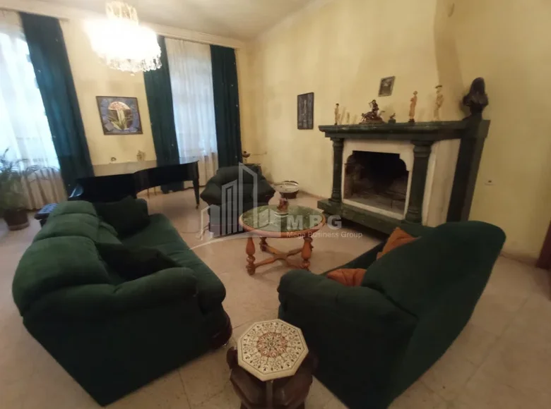 Gewerbefläche 270 m² Tiflis, Georgien