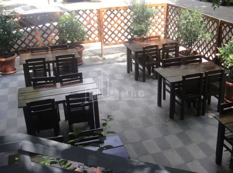 Propriété commerciale 120 m² à Tbilissi, Géorgie