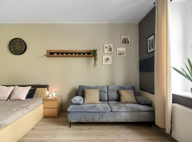 2 room apartment 43 m² Poznan, Poland