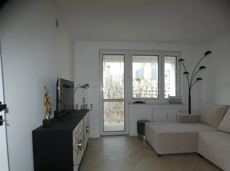2 room apartment 38 m² in Warsaw, Poland