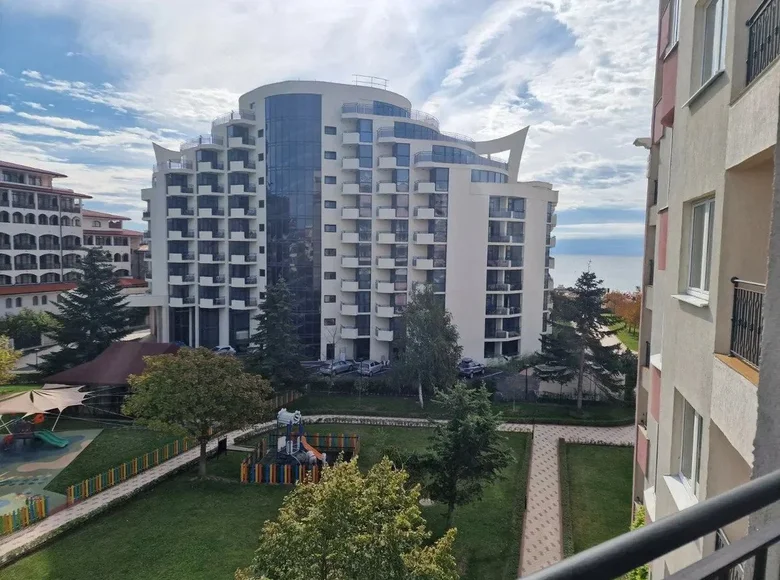 Квартира 2 комнаты 79 м² Несебр, Болгария