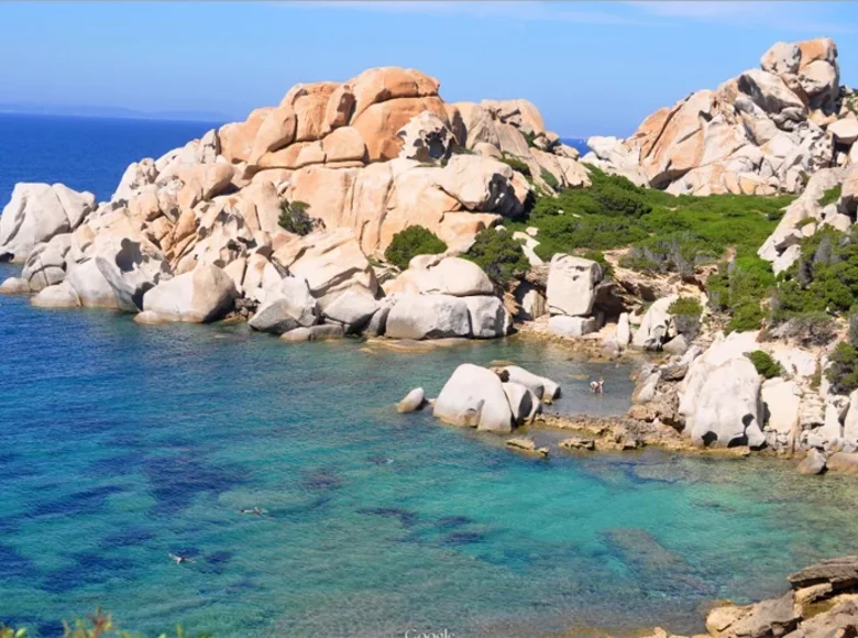 Grundstück  Sardinien, Italien