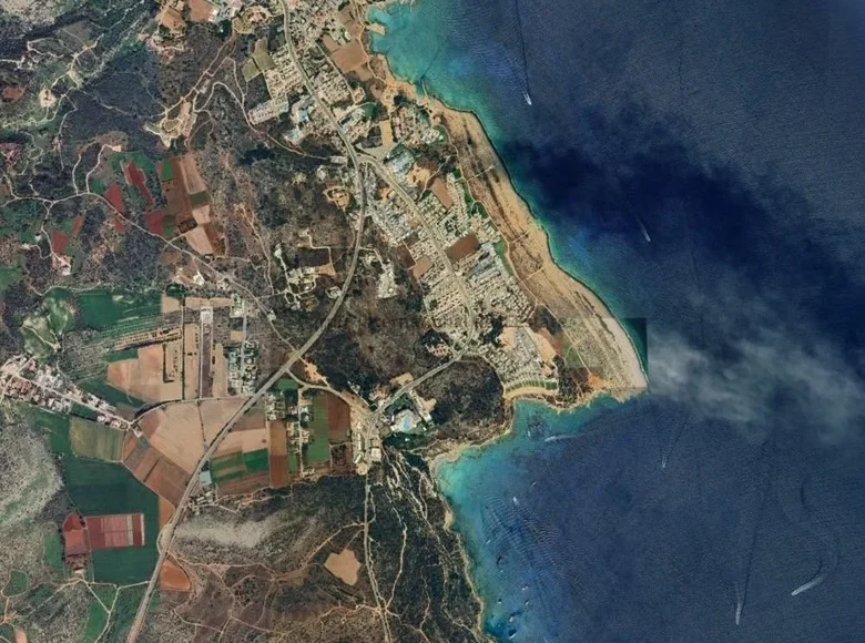 Земельные участки  Паралимни, Кипр