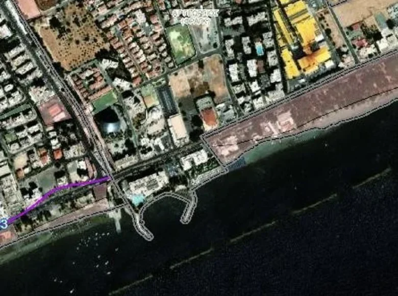 Atterrir  Demos Agiou Athanasiou, Chypre