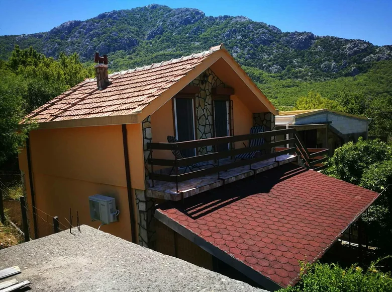 Mieszkanie 2 pokoi 54 m² Bar, Czarnogóra