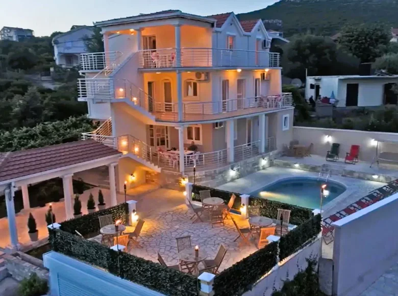 villa de 7 chambres  en Monténégro, Monténégro