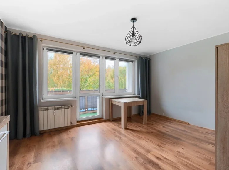 Квартира 3 комнаты 53 м² Сважендз, Польша