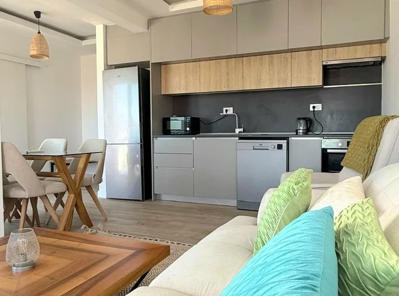 Mieszkanie 3 pokoi 70 m² Tivat, Czarnogóra