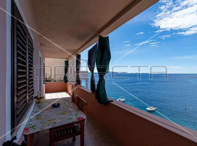 Maison 8 chambres 330 m² Cara, Croatie