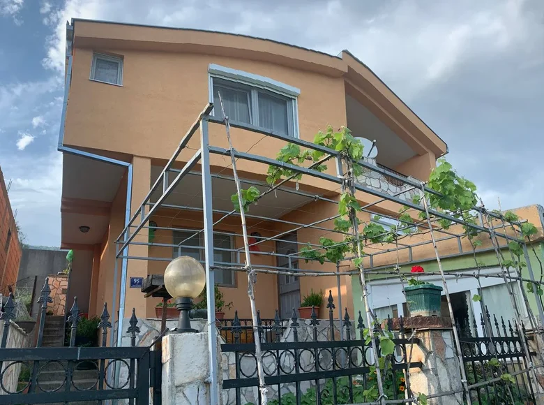 4 bedroom house 150 m² Susanj, Montenegro