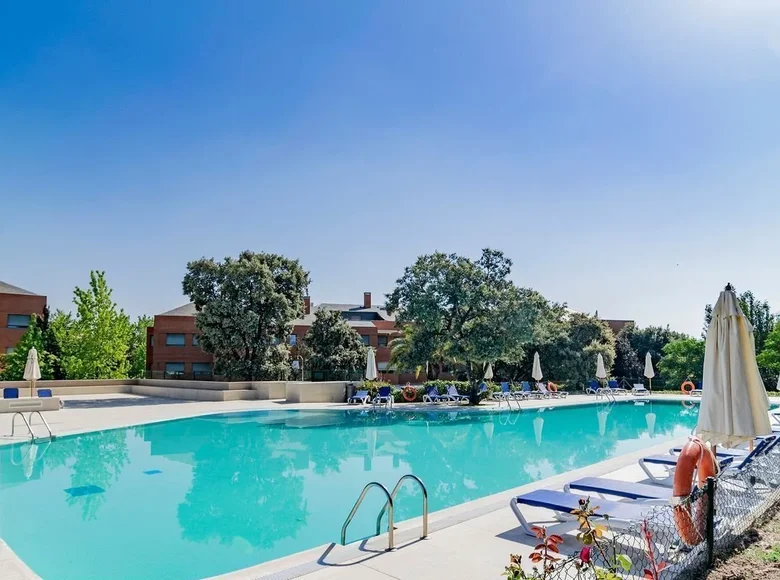 2 bedroom apartment 120 m² Madrid, Spain