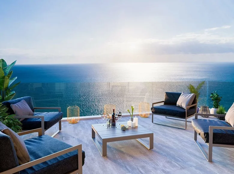 Mieszkanie 2 pokoi 114 m² Koinoteta Agiou Tychona, Cypr