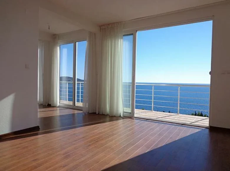 3-Zimmer-Villa 241 m² Susanj, Montenegro