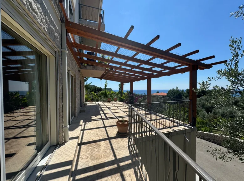 Wohnungen auf mehreren Ebenen 4 zimmer 270 m² Sveti Stefan, Montenegro