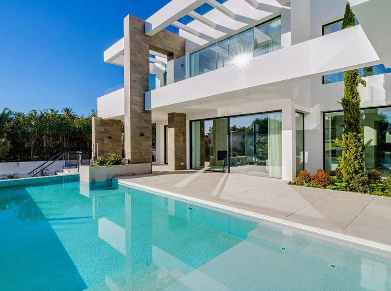 Вилла 5 спален 390 м² Марбелья, Испания