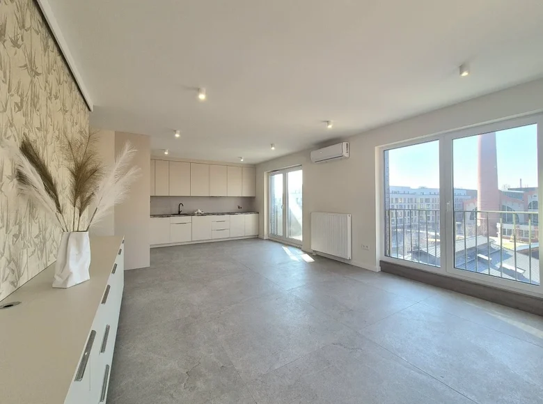 4 room apartment 94 m² Lodz, Poland