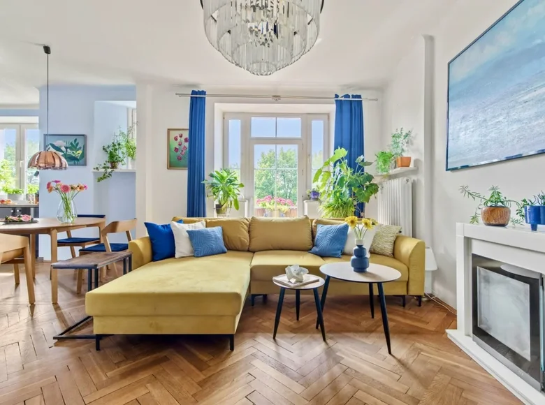 2 room apartment 64 m² Warsaw, Poland