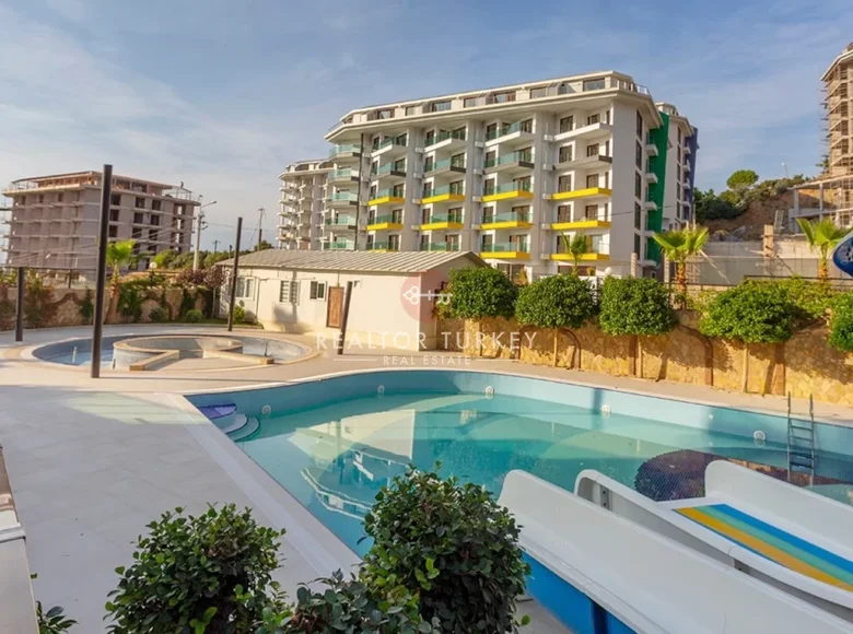 Apartamento 1 habitación 160 m² Kargicak, Turquía