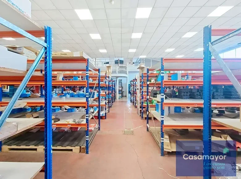 Склад 1 216 м² Аликанте, Испания