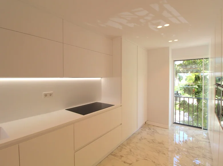 Penthouse 3 bedrooms 129 m² Estepona, Spain