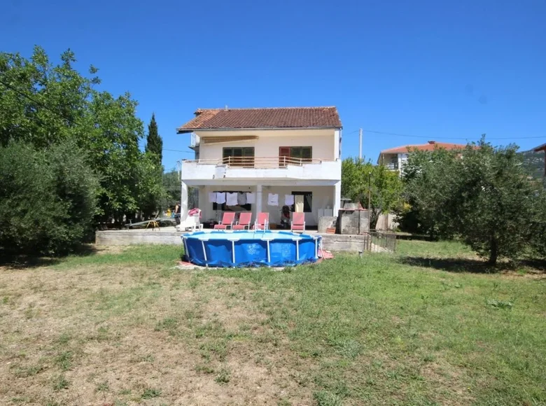 Дом 5 комнат 266 м² Kastel Novi, Хорватия