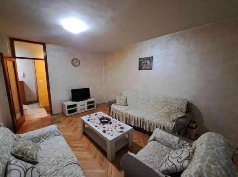 1 bedroom apartment 60 m² Podgorica, Montenegro