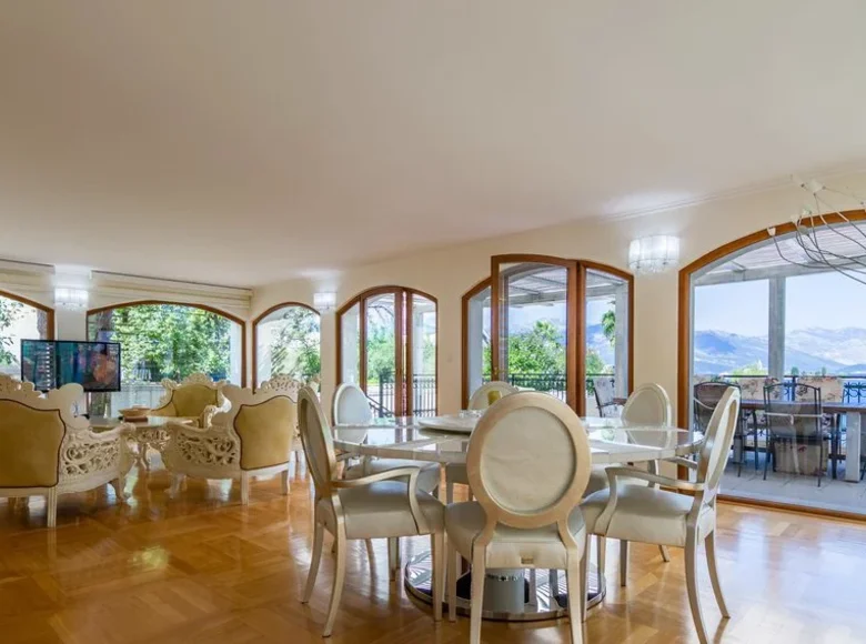 Villa 4 chambres 396 m² Krasici, Monténégro