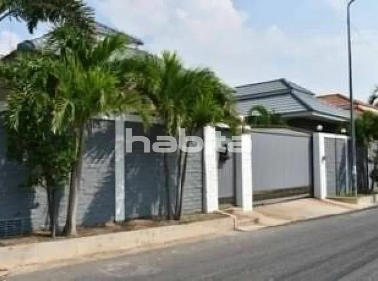 Mieszkanie 6 pokojów 120 m² Pattaya City, Tajlandia