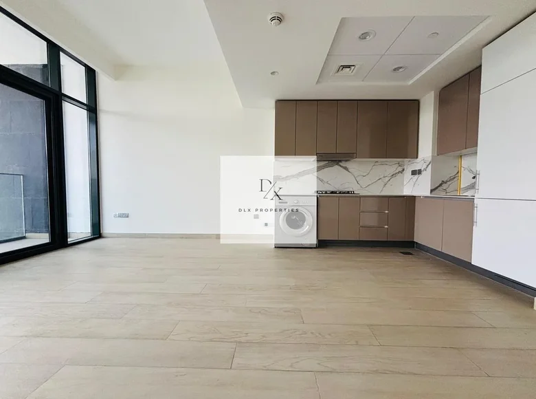 Apartamento 1 habitación 525 m² Dubái, Emiratos Árabes Unidos