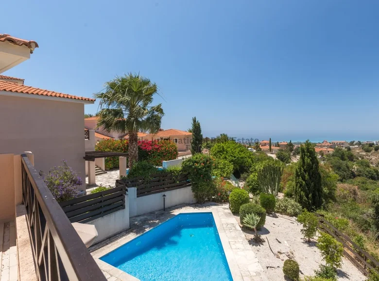 3 bedroom villa 200 m² Tala, Cyprus