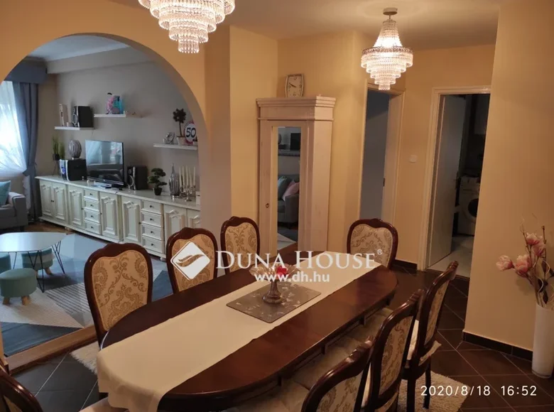 House 2 bathrooms 188 m² in Győr-Moson-Sopron, Hungary