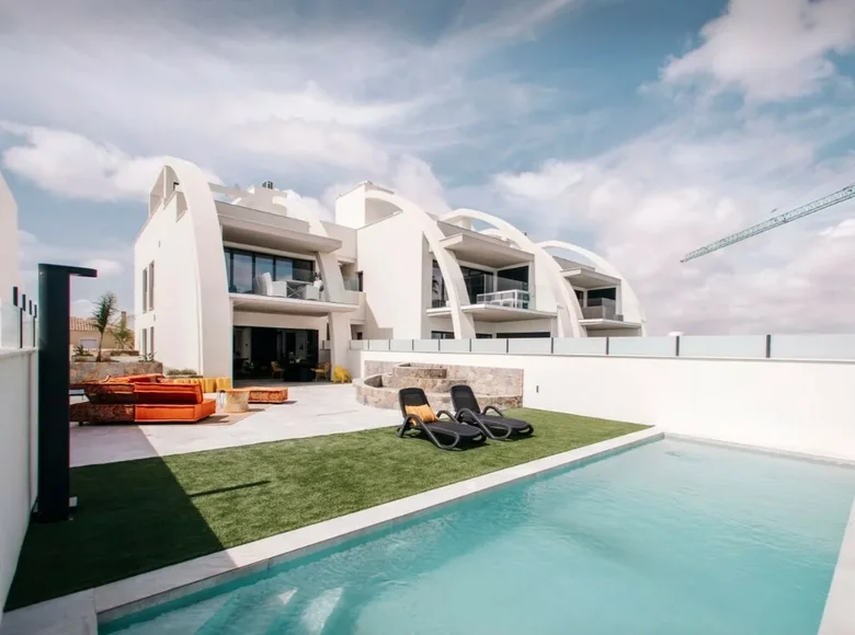 Bungalow z 2 sypialniami 200 m² Rojales, Hiszpania