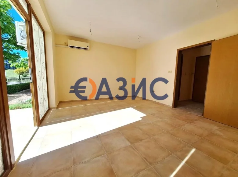 Квартира 39 м² Несебр, Болгария