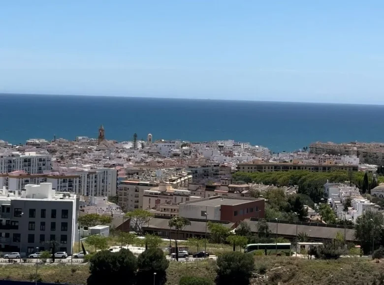 2-Schlafzimmer-Penthouse 105 m² Estepona, Spanien