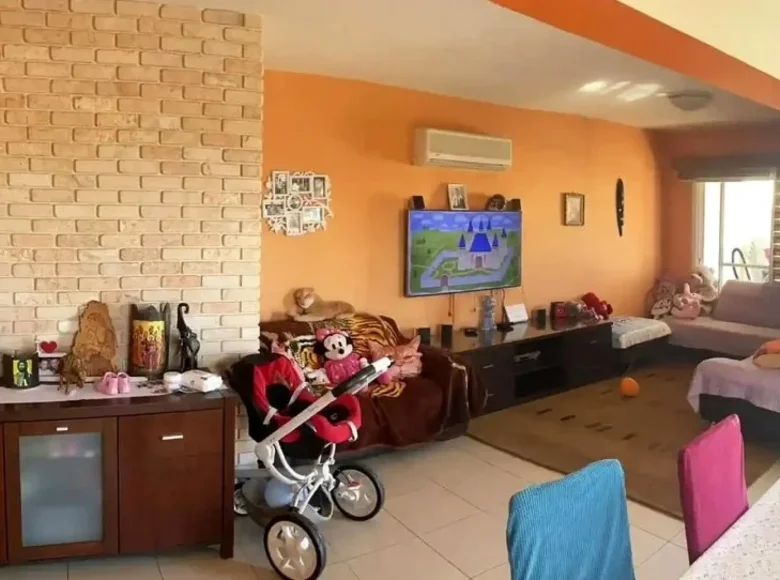 Квартира 3 спальни 130 м² Kiti, Кипр