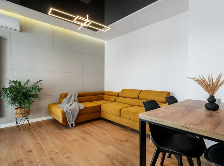 Mieszkanie 3 pokoi 63 m² Warszawa, Polska