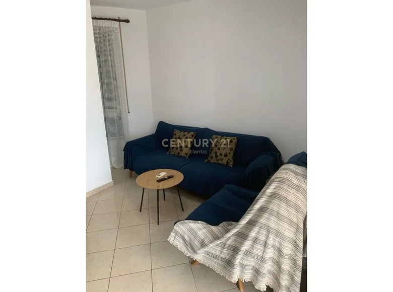 Квартира 1+1 с видом на море в аренду на пляже в Дурресе (atlantic111715)