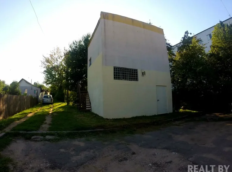 Office 2 rooms 32 m² in Jubiliejny, Belarus