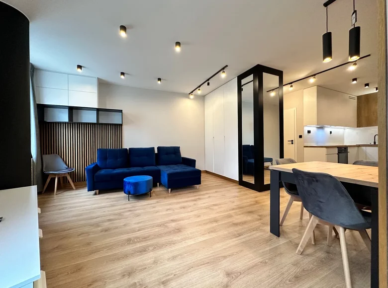 Квартира 1 комната 37 м² в Варшаве, Польша