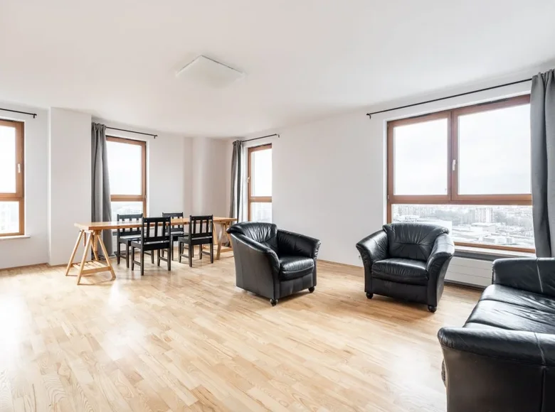 3 room apartment 105 m² in Warsaw, Poland