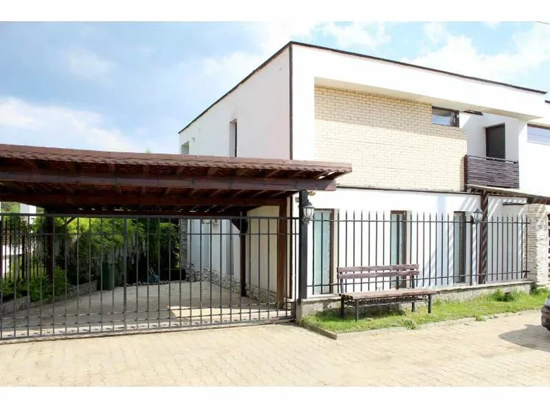 3 bedroom house 214 m² Pancharevo, Bulgaria