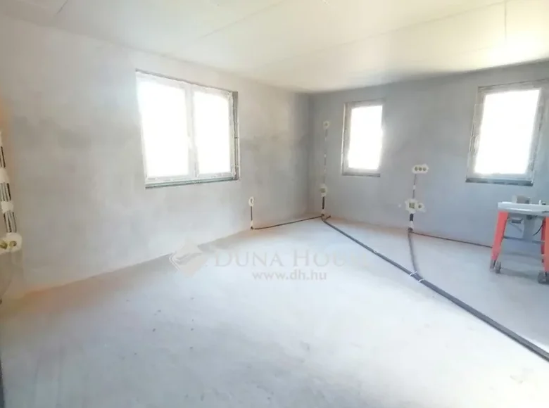 Dom 100 m² Budapeszt, Węgry