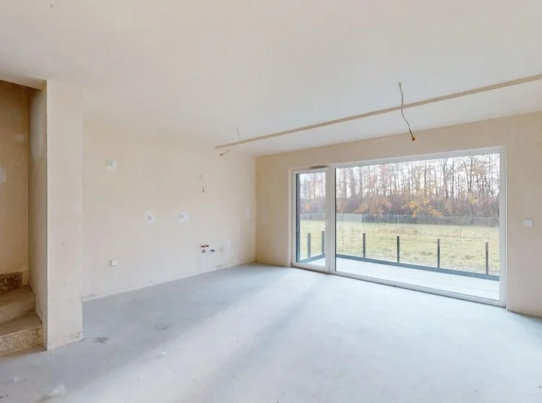 Commercial property 76 m² in Krakow, Poland