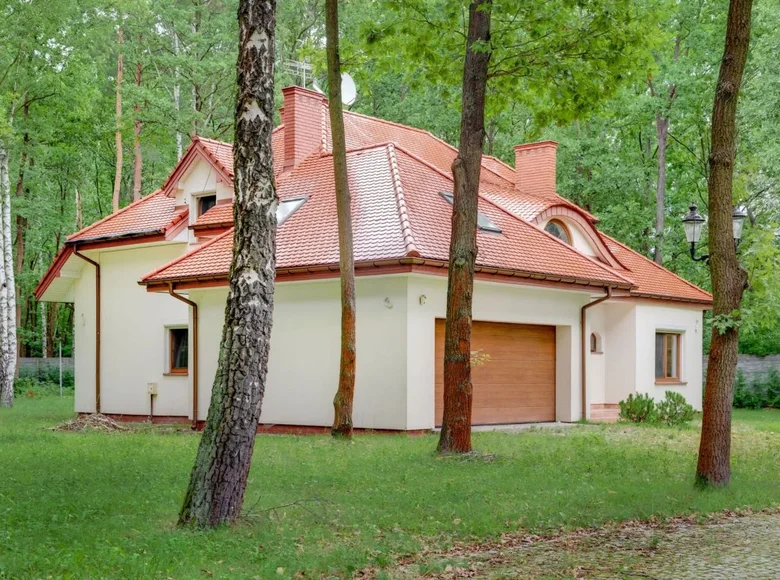 6 room house 300 m² in Warsaw, Poland