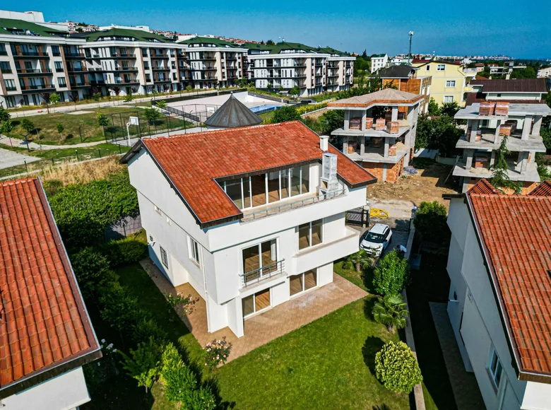 5 bedroom apartment 500 m² Fatih, Turkey