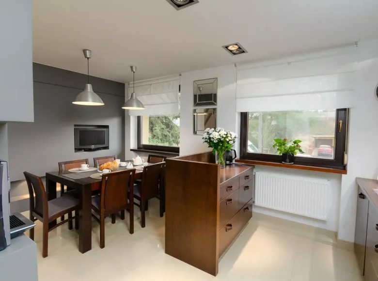 5 bedroom house 200 m² Wrocław, Poland