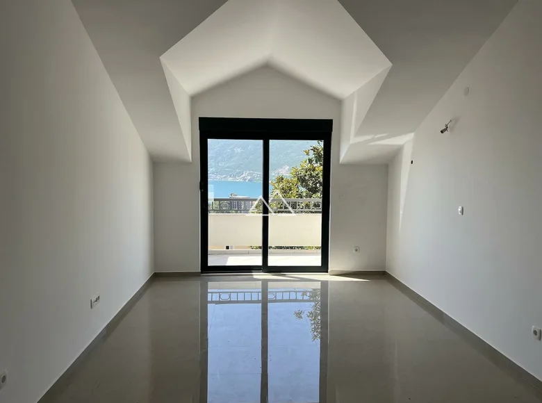Appartement 4 chambres 97 m² Igalo, Monténégro