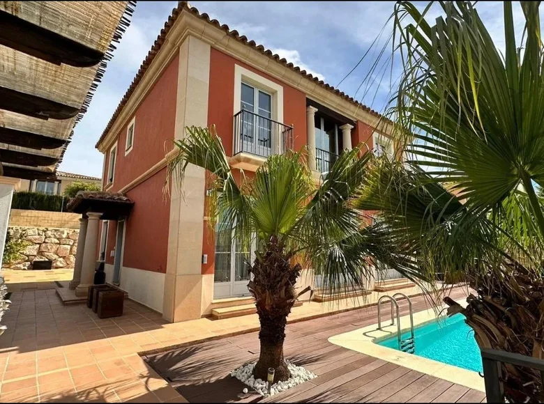 Вилла 4 спальни 180 м² Finestrat, Испания