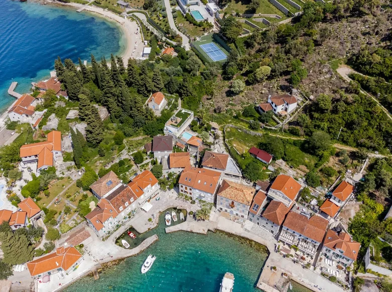 Willa 7 pokojów 200 m² Lustica, Czarnogóra